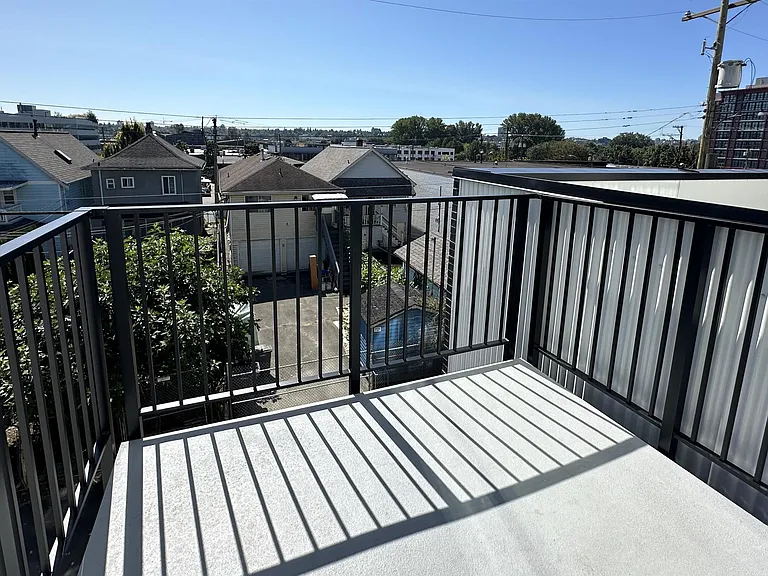 1120 Georgia St E #303 — Photo 17