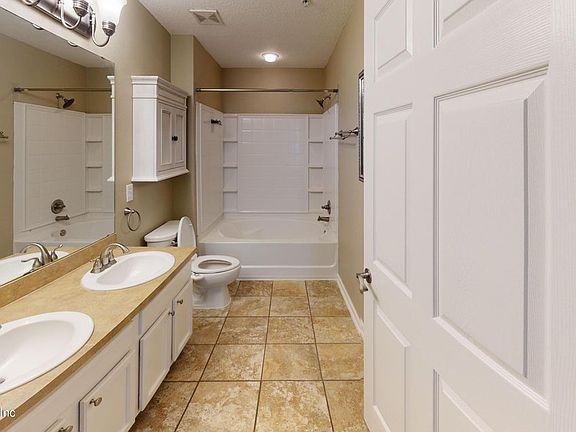4th image of 785 Oakleaf Plantation Pkwy Unit 224