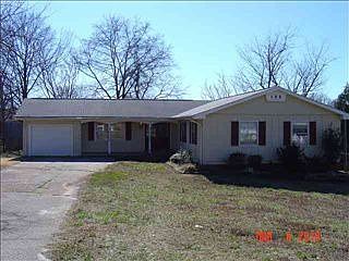 1st image of 23 Willowood Dr