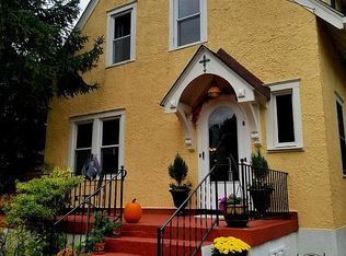 2538 Ridgewood Ave, Louisville, KY 40217