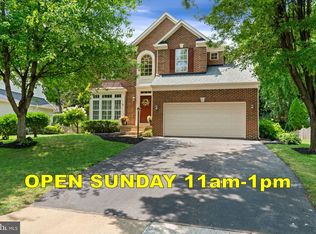 42702 Middle Ridge Pl, Ashburn, VA 20148