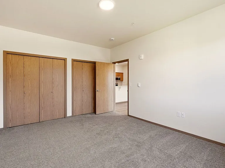 1123 E Hastings Rd — Photo 7