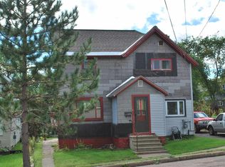 174 Pine St, Lake Linden, MI 49945