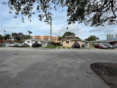 1721 SW 5th St, Miami, FL, 33135