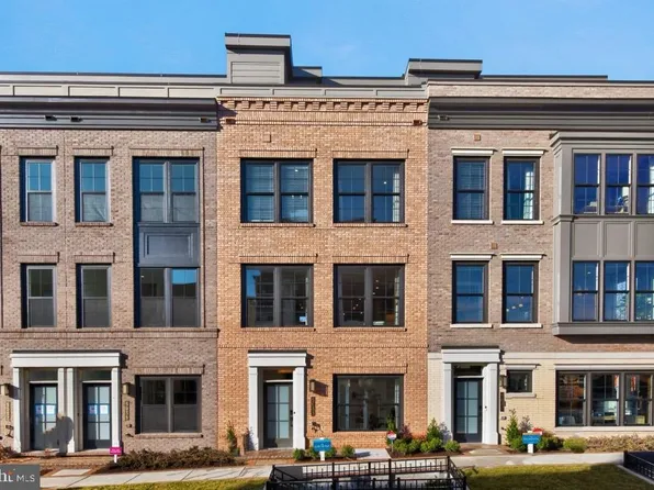 5031 Dulcet Dr #76, Kensington, MD 20895