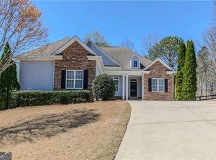 29 Roberson Dr NE, Cartersville, GA 30121