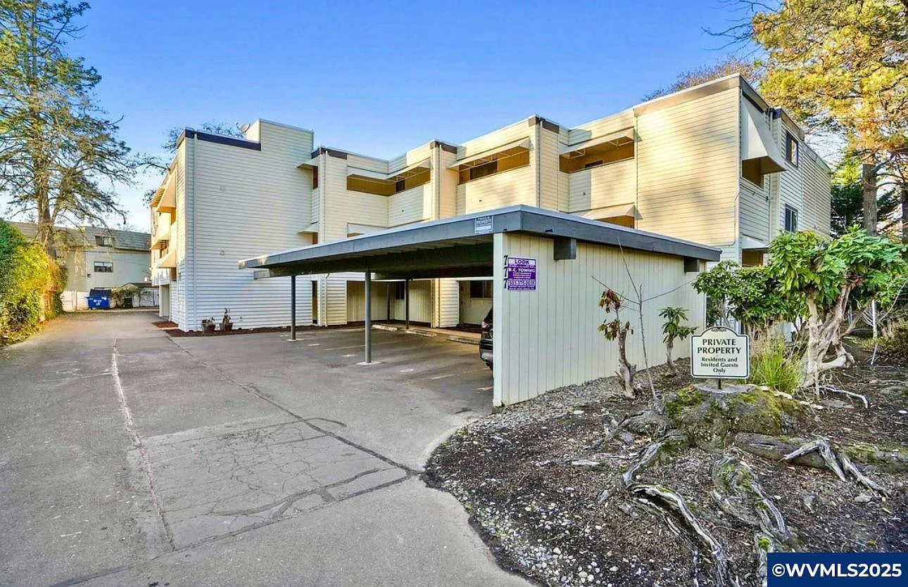 777 Cottage St NE APT J photo 1