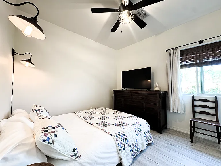 4377 W 16th Ln — Photo 20