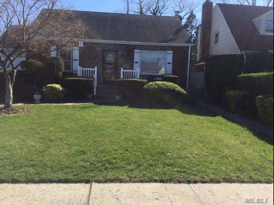 1st image of 217 Ave 221 St