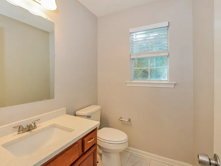 4953 Wemberley Dr — Photo 16