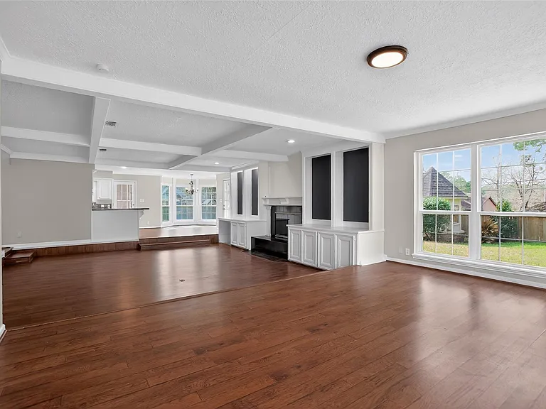 112 Kirkwood Ln — Photo 10