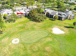 9430 Meadowood Drive #205, Fort Pierce, FL 34951