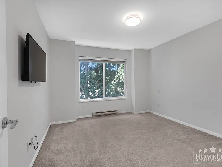15268 28th Ave #107 — Photo 10