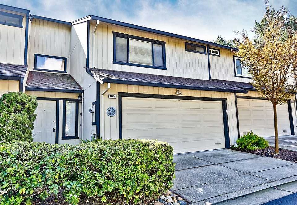 1st image of 4884 Starflower Dr