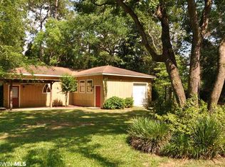 25890 Felix Hill Dr, Robertsdale, AL 36567