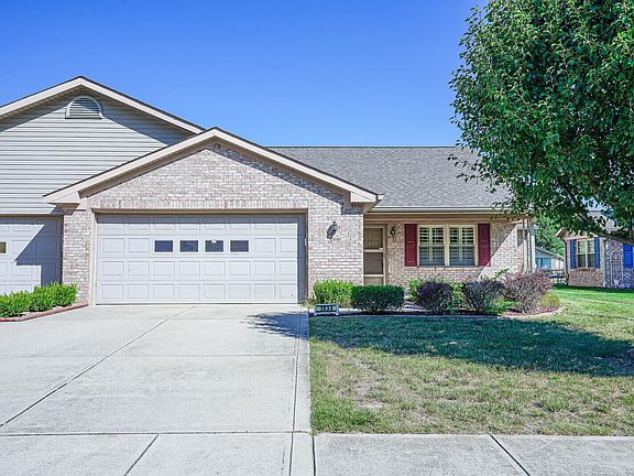3rd image of 3934 Oak Trail Dr
