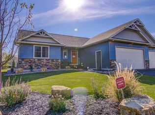 1740 Kimberly Cir, River Falls, WI 54022