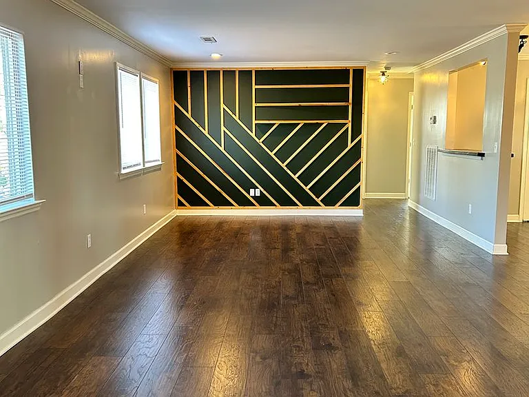 4224 Victory St — Photo 5
