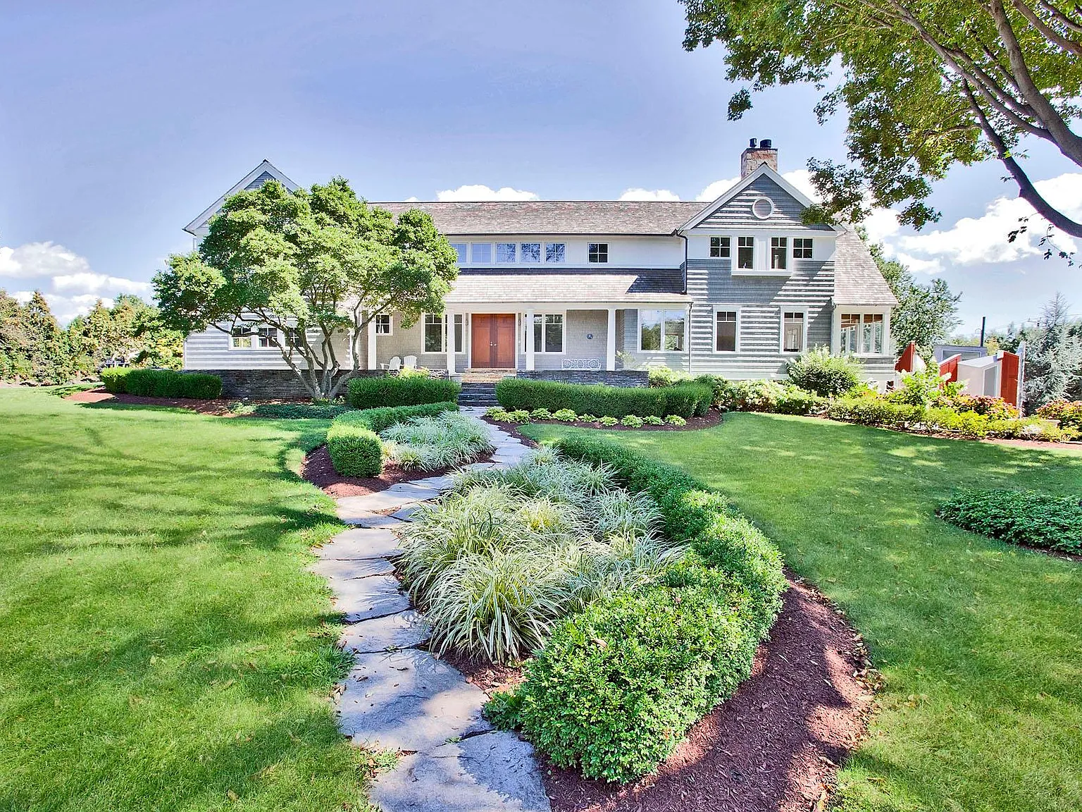 6 bed, 5500 sqft, $17,000 — Photo 3