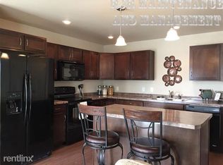 4025 29th St SE, Mandan, ND 58554