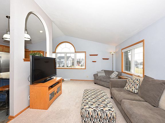 4th image of 8535 S Apple Creek Dr
