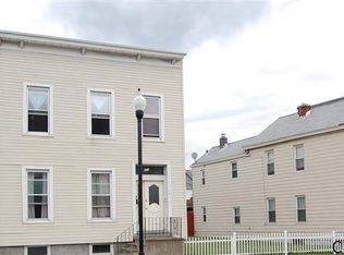 611 19th St, Watervliet, NY 12189