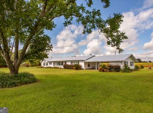 596 Teakwood Rd, Alma, GA 31510