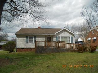 2116 Wilkins St, Burlington, NC 27217
