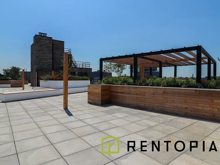 130 Hope St #508B — Photo 17