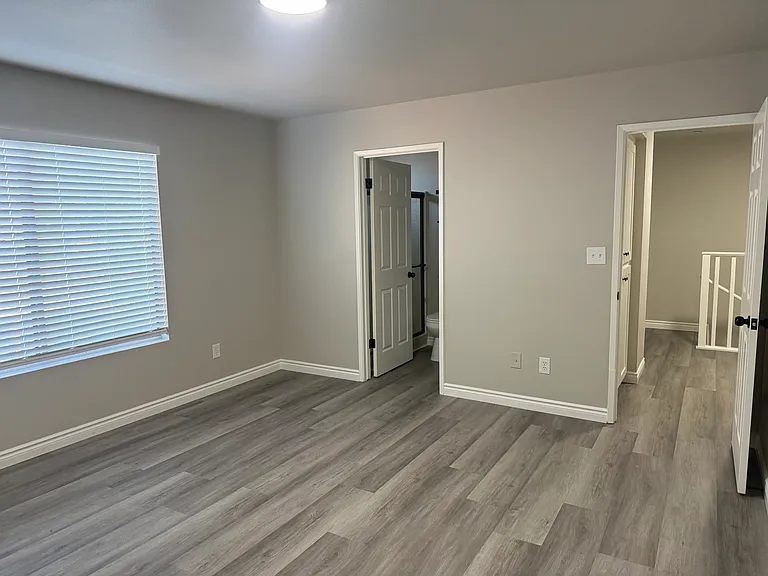 4512 Belle Ter #A — Photo 7