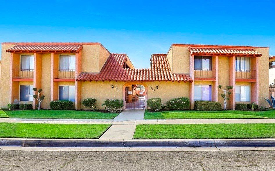 1st image of 3918 N Lugo Ave