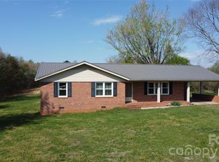 5824 Rainhill Church Rd, Morganton, NC 28655