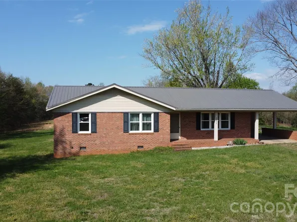 5824 Rainhill Church Rd, Morganton, NC 28655