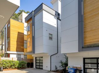 1717 NW 60th St #B, Seattle, WA 98107