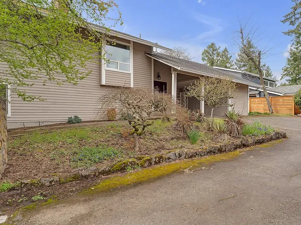 15501 Diamond Head Rd, Lake Oswego, OR 97034