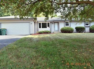 6391 Abernathy Way, Roscoe, IL 61073