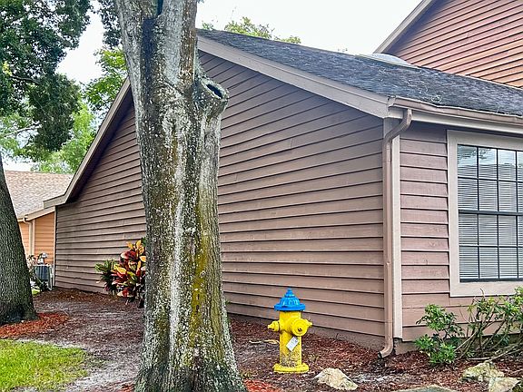 4th image of 5302 Putnam Ct