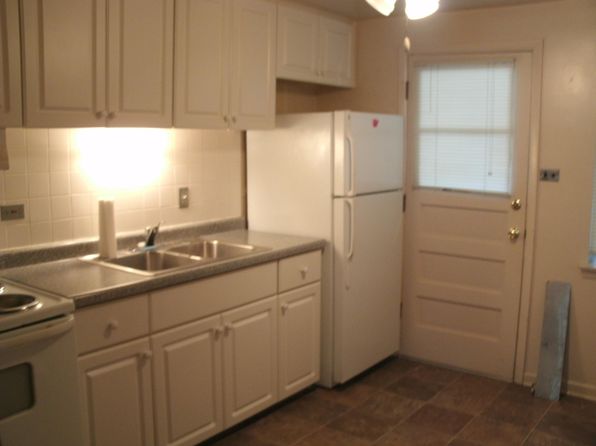 9452 N Washington St