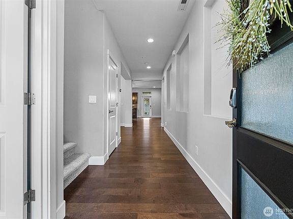 5th image of 7912 204th Avenue E