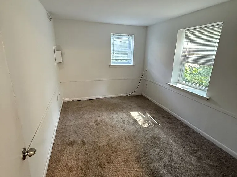 117 Main St — Photo 11
