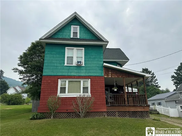 84 Church St, Port Allegany, PA 16743