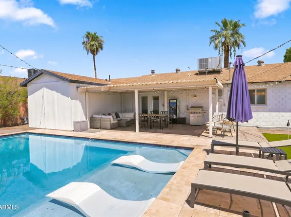 8441 E WINDSOR Avenue, Scottsdale, AZ 85257