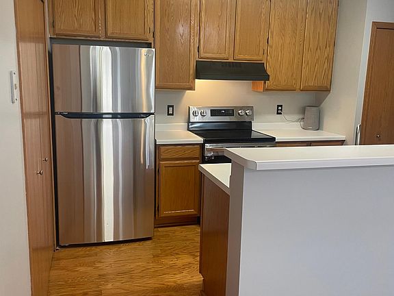 5th image of 8593 Cortland Rd