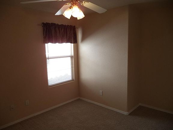 5th image of 10435 Venticello Dr NW