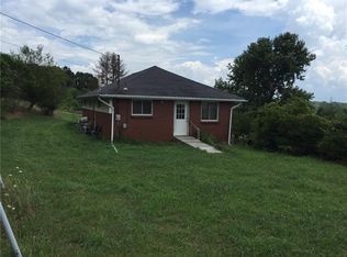 395 Francioni Hill Ln, Glenshaw, PA 15116