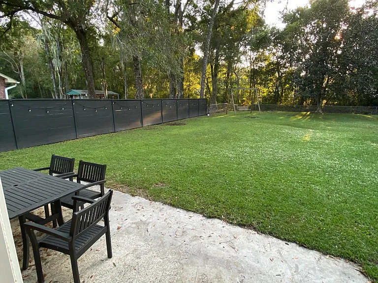Yorktown Dr — Photo 7
