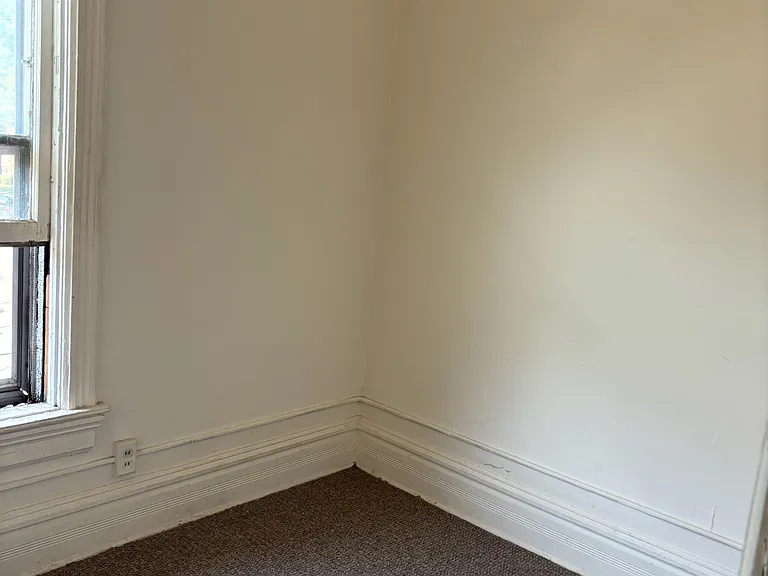 319 N Pinckney St #2 — Photo 9