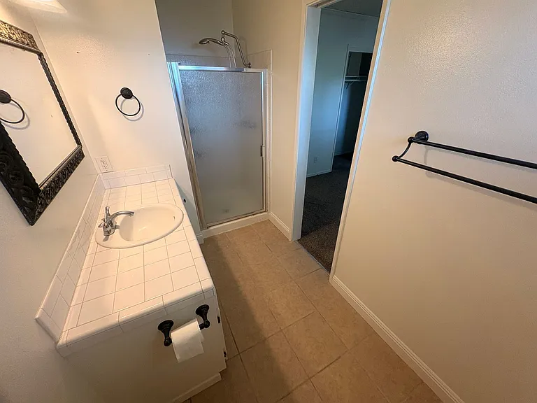 6116 N Marty Ave — Photo 10