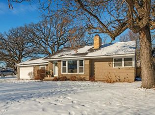 2275 Kentucky Ln, Saint Louis Park, MN 55426