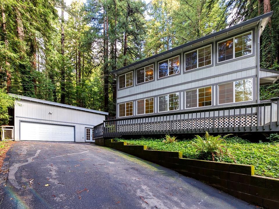 1st image of 569 Lakeview Dr